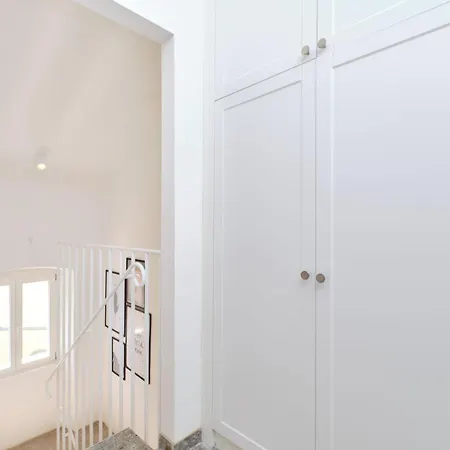 Charming Island Alba - Happy Apartment *