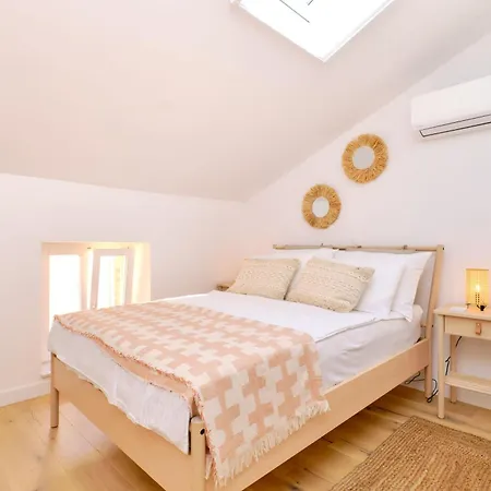 Charming Island Alba - Happy Apartment *